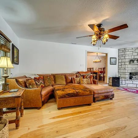Kerrville Area Home With Outdoor Entertainment Space